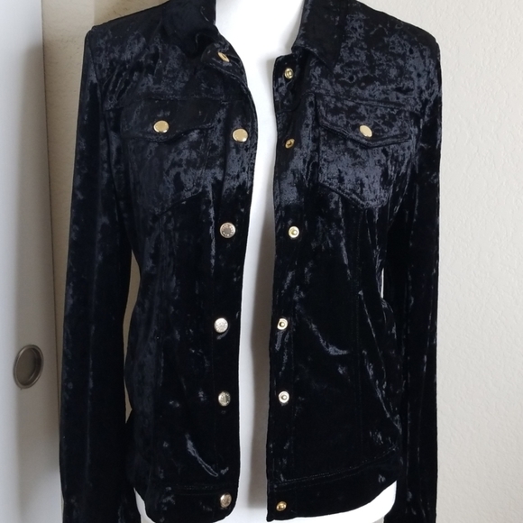 Andrew Marc black velvet button down top |… - Picture 7 of 8